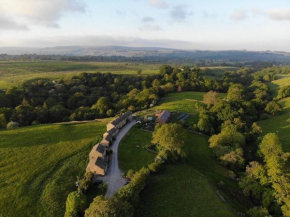 East Briscoe Farm Cottages